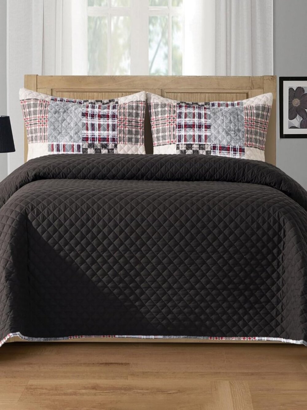 3-Piece Holiday Rustic Plaid Patchwork Reversible Quilt - Soft Bedspread with Ma - Picture 3 of 8